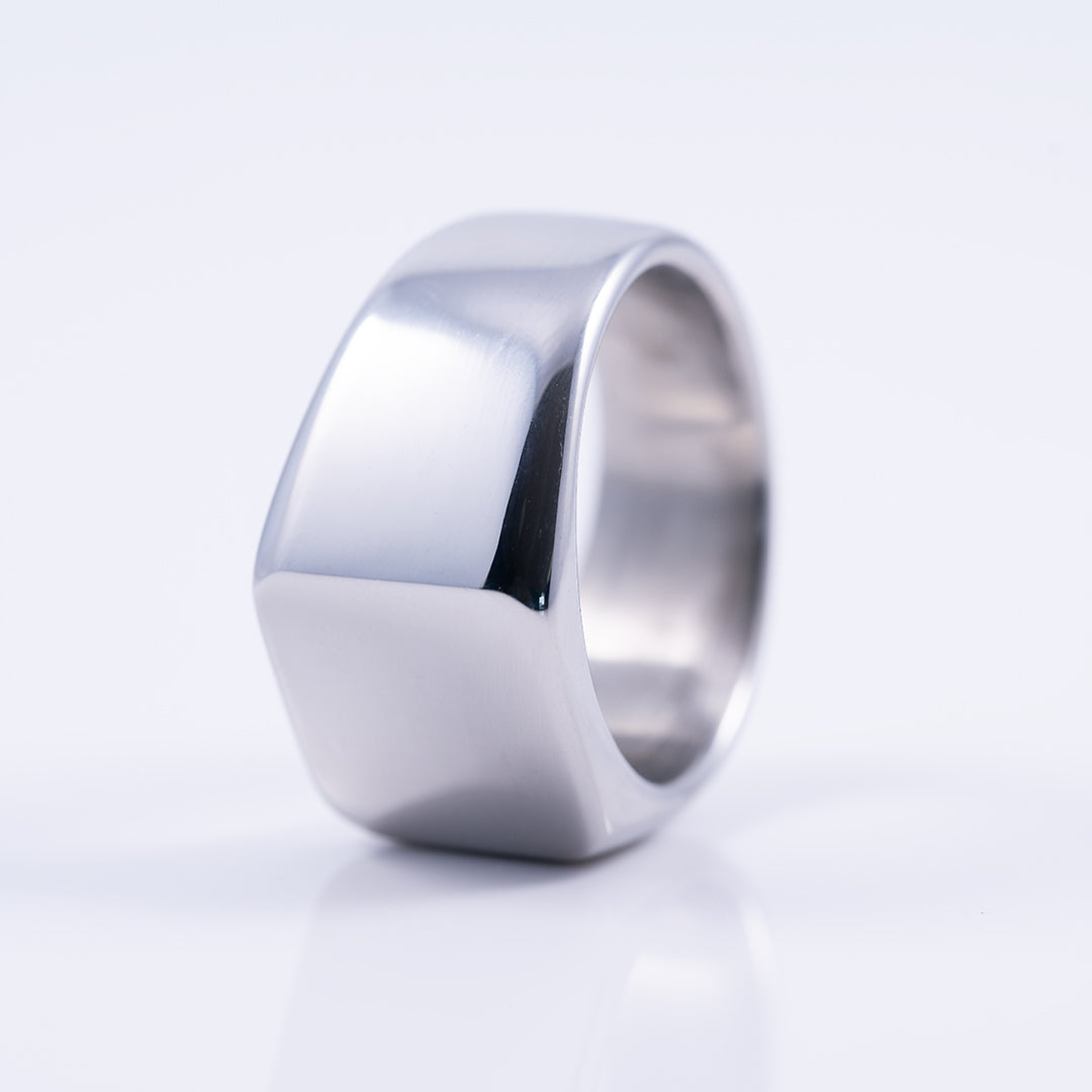 EISZEIT TIMELESS SIEGEL RING