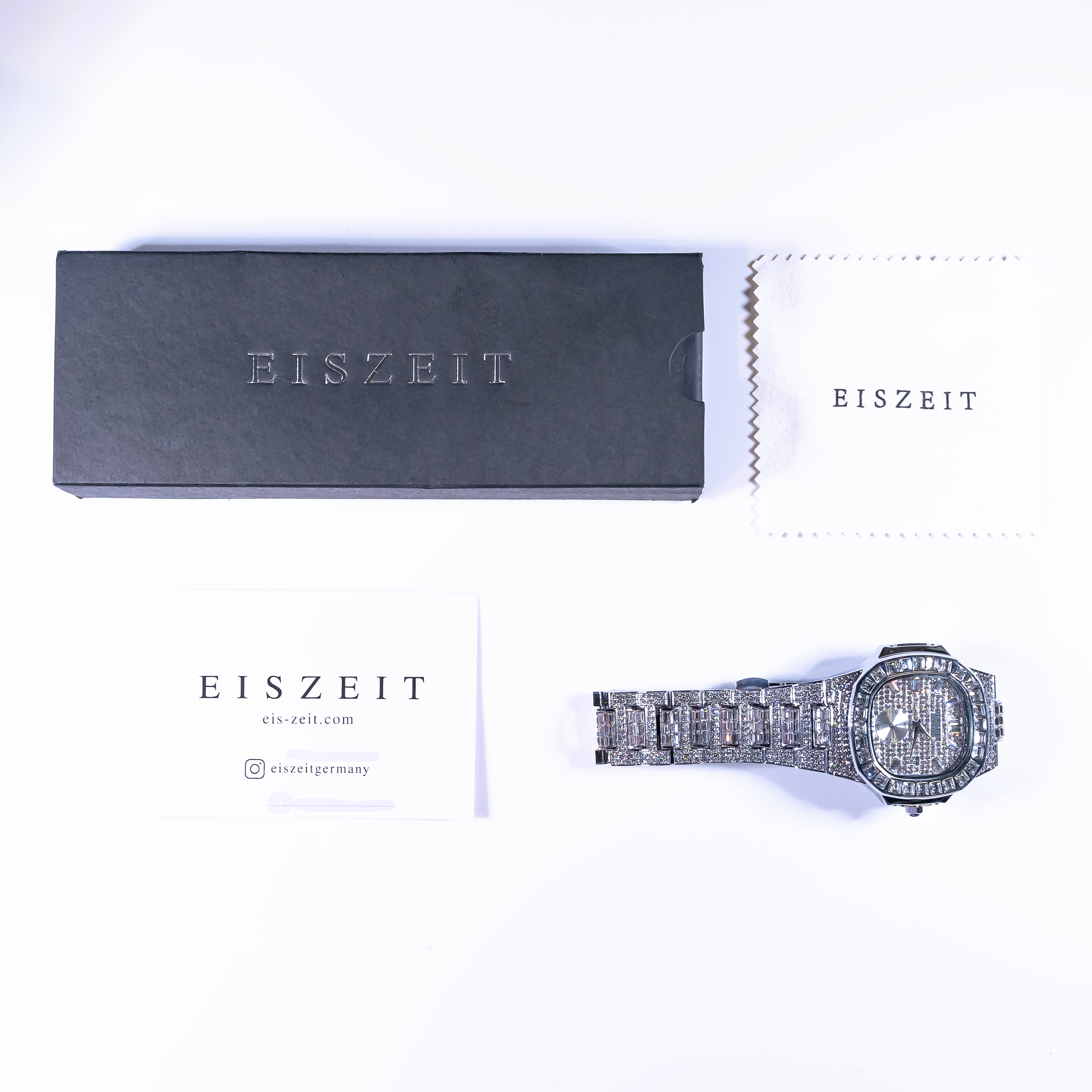 Iced out hot sale baguette watch