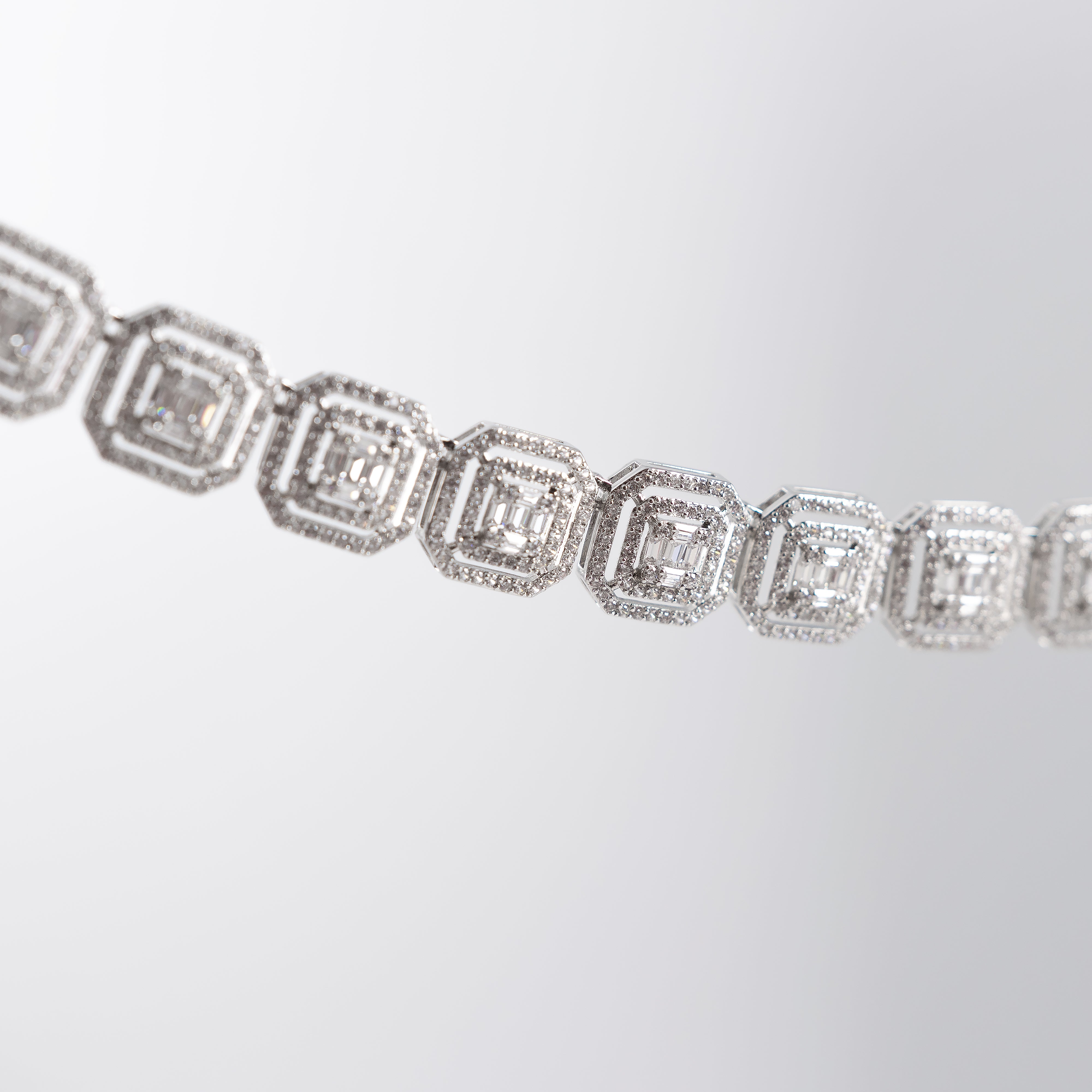 EISZEIT 13MM CLUSTERED BAGUETTE CHAIN