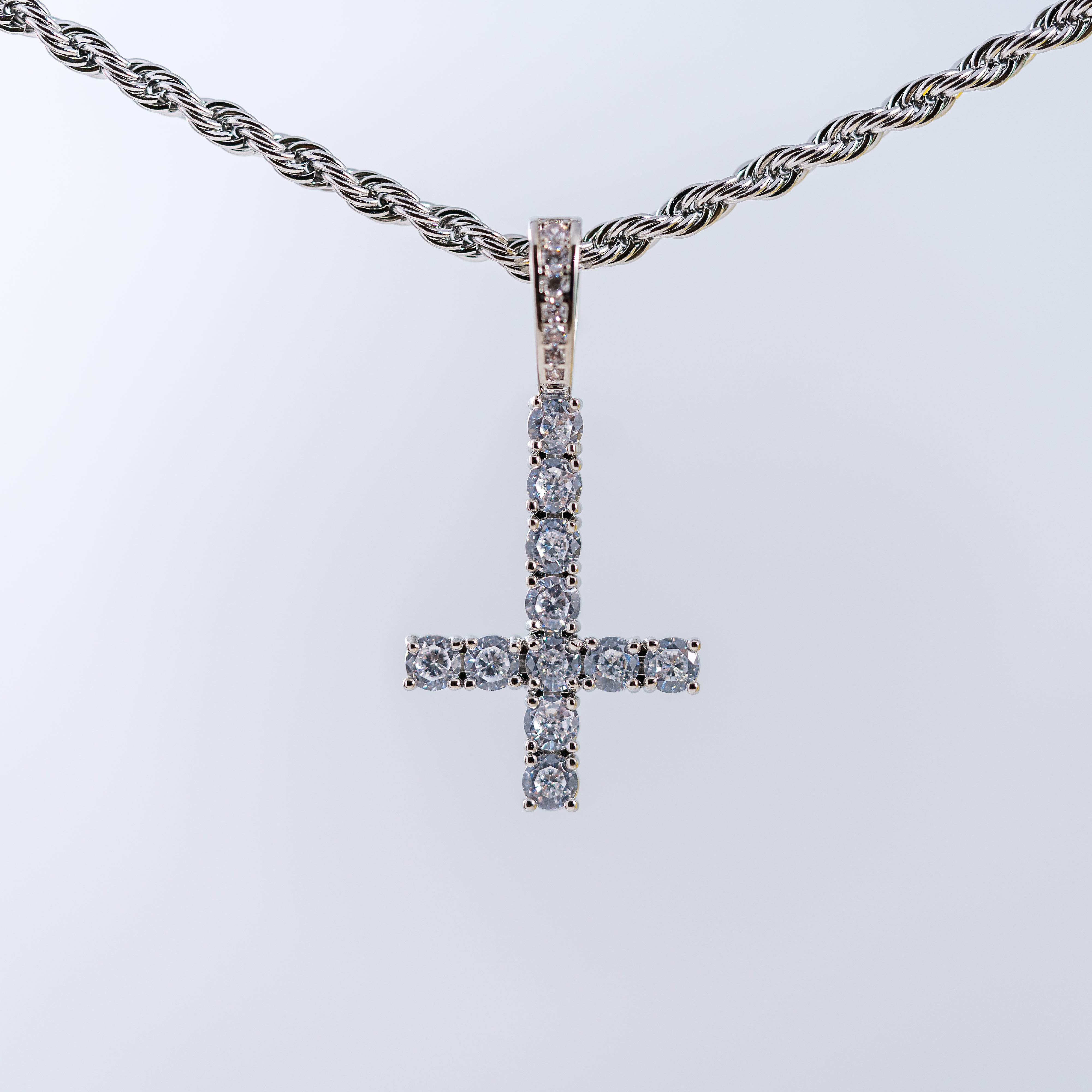 EISZEIT UPSIDE DOWN CROSS PENDANT