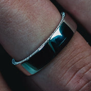 EISZEIT DLX 925 SILBER UNDERSTATEMENT RING